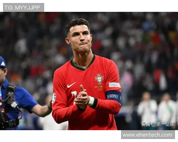 历史上十大最伟大的足球球员盘点及其传奇表现分析